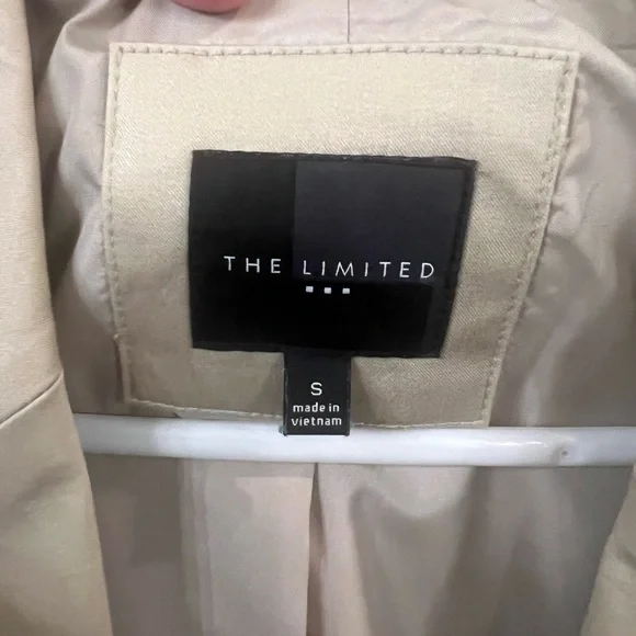 Tan Blazer - Picture 2 of 3